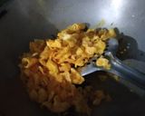 A picture of step 2 of Corn flakes bhel.