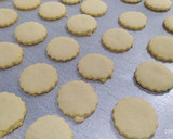 Foto del paso 3 de la receta: Galletas de limón🍋🍋 (con aceite)