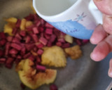 Foto del paso 2 de la receta: Mermelada sin azúcar de Ruibarbo, higos, manzana y jengibre