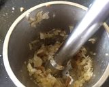 A picture of step 2 of Baigan aloo in pickle gravy.