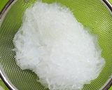 A picture of step 1 of Thai-style Cellophane Noodle Salad.