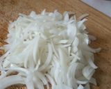A picture of step 1 of Steak n onion Pie.