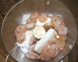 A picture of step 2 of Hydrangea-Shaped Shrimp Dumplings.