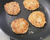 A picture of step 8 of Cottage Cheese and Onion Patties.