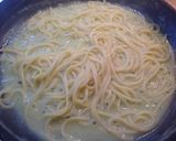 Foto del passaggio 9 della ricetta Spaghetti con zucchine alle tre consistenze
