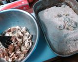 A picture of step 3 of Mo's mushrooms.