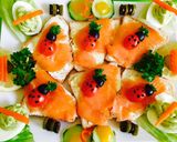 صورة لخطوة 7 من وصفة مقبلات سهلة بالتوست والسلمون المدخن 😋