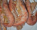 Foto del paso 2 de la receta: Arroz Maty, con alcachofas confitadas, ajos tiernos, gambas langostineras y sepia
