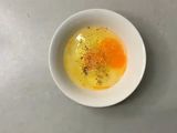 Bánh bột mì rán trứng