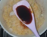 Foto langkah ke 4 dari resep Thai Fried Rice Pineapple.