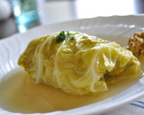 A picture of step 5 of Soft Cabbage Rolls Simmered in Soup.