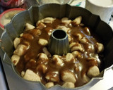 A picture of step 7 of Bubble bread (monkey bread).