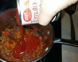 A picture of step 6 of Fajita Chili.