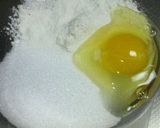 A picture of step 1 of Yogurt Custard Cream.