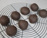A picture of step 3 of Chocolate Filled Black Cocoa Cornets and Rolls.