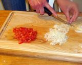 A picture of step 1 of taisen's shrimp and crab scampi.