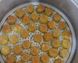 Foto langkah ke 7 dari resep Dimsum Ayam Wortel dan Jamur Kuping.