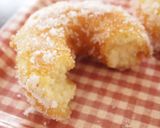 A picture of step 11 of Auntie Machi's Beloved Donuts.