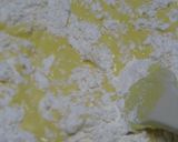 A picture of step 4 of Honey and Lemon Muffins.