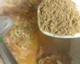 A picture of step 8 of Karela Pyaz.