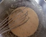 A picture of step 4 of Schwäbisch Zwiebelkuchen (Southern German Onion Tart).