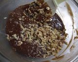 A picture of step 4 of Brownies Loaded with Chocolate.