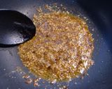 A picture of step 4 of Avocado Stir-fried With Ginger & Spices.