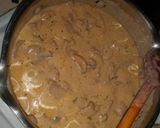 Gombás pörkölt recept fázis 2 fotója