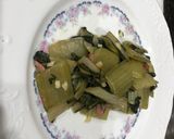 Foto del paso 5 de la receta Bocaditos de bacalao a la plancha con acelgas salteadas