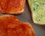 A picture of step 1 of Garlic Artesano  Sandwich.