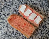 Foto del paso 3 de la receta: Bocadillo vegetal de pollo rebozado con queso de cabra