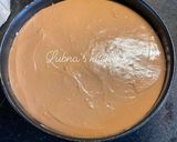 A picture of step 6 of No-bake 3 Layers Chocolate Cheesecake:.