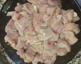 Foto del paso 1 de la receta: Pollo al limón con especias y patatas fritas con zanahorias