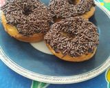 Foto langkah ke 8 dari resep Eggless Donat Irit No Knead (tanpa ulen dan telur) 3 versi.