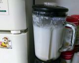 A picture of step 4 of cauliflower Alfredo sauce.