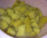 A picture of step 8 of Sweet Potato Snack With Caramel in the Center.