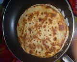 A picture of step 5 of Tri-colour Indian Roti Pizza.