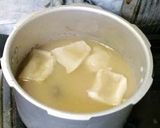 A picture of step 17 of Make-at-Home Ramen Jiro Regular Version.