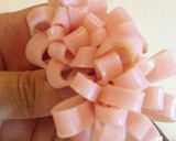 A picture of step 6 of Ham Flowers for Filling Gaps in Bento.