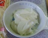 A picture of step 2 of Quick and Easy Bread Au Gratin with Canned Meat Sauce.