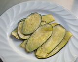 A picture of step 4 of Anchovy Flavored Eggplant on Toast.