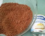 A picture of step 2 of Tim Tam Choccy Balls.