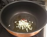A picture of step 4 of Authentic Vongole Risotto.