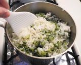 A picture of step 6 of Green Mexican Rice.
