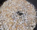 Foto del paso 2 de la receta: Pollo en pepitoria