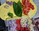 Foto langkah ke 1 dari resep Pindang Serani Ikan Dori / Garang Asam Ikan Dori.