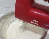 Foto langkah ke 3 dari resep Bolu panggang simpel 4 telur (70).