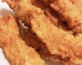 A picture of step 2 of Plump and Soft Crisp Fried Chicken with Chicken Breasts.