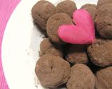 A picture of step 5 of For Valentine's Day! Really Easy Soft Chocolate Truffles.
