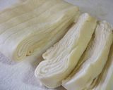 A picture of step 5 of Marbled Bread for Cheese Lovers.